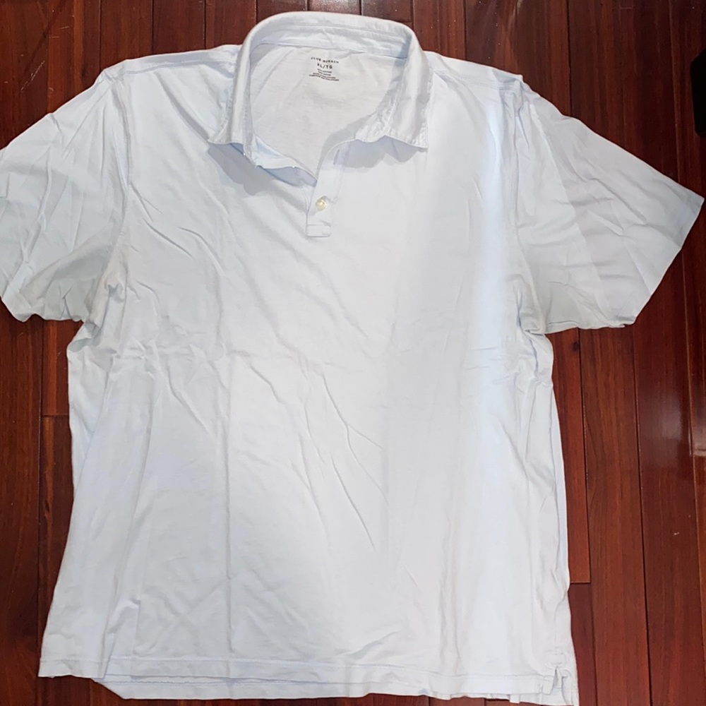 Light blue men’s XL polo. Club Monaco.